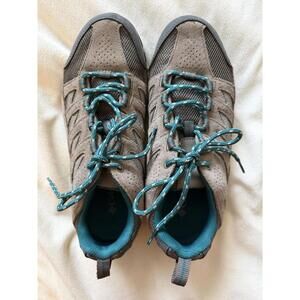 Columbia Crestwood Women’s Hiking Shoe Size 9